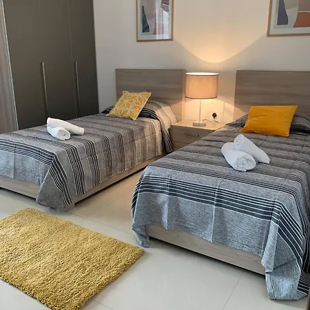 Fl 1 Ta'lonza Luxury With Hot Tub By Homely