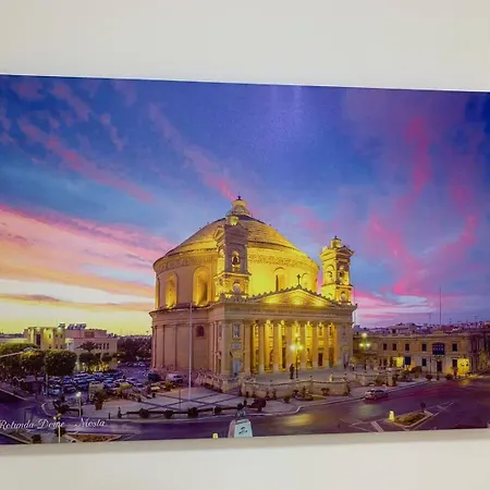 Fl 1 Ta'lonza Luxury With Hot Tub By Homely Mellieħa