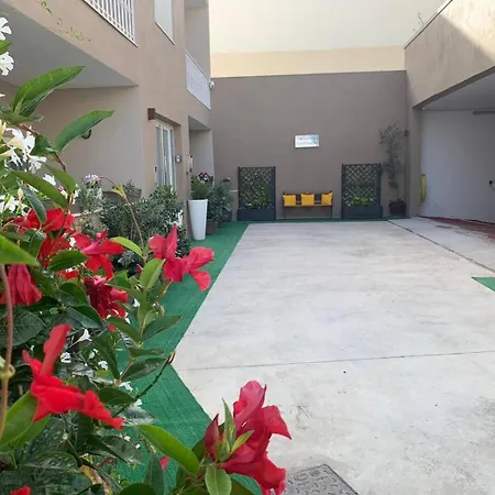 Fl 1 Ta'lonza Luxury With Hot Tub By Homely * Mellieħa