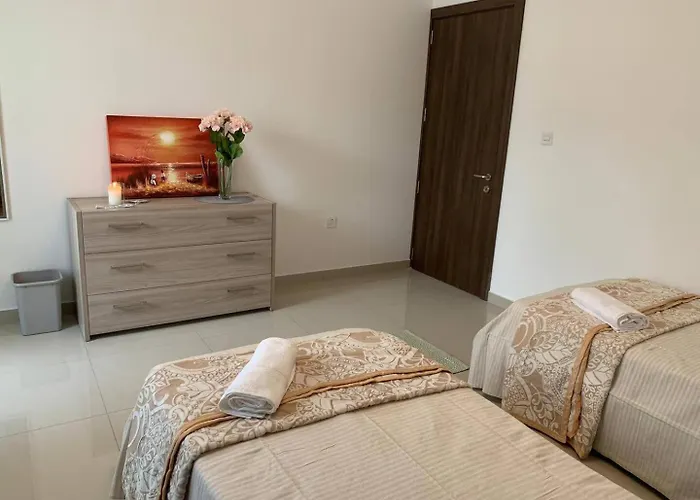 Fl 1 Ta'lonza Luxury With Hot Tub By Homely * Меллиеха