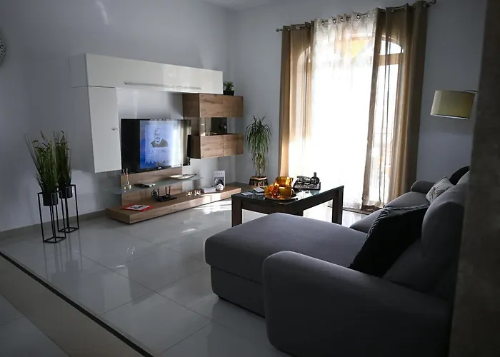 Fl 1 Ta'lonza Luxury With Hot Tub By Homely Апартаменты Меллиеха