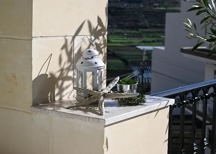 Fl 1 Ta'lonza Luxury With Hot Tub By Homely *